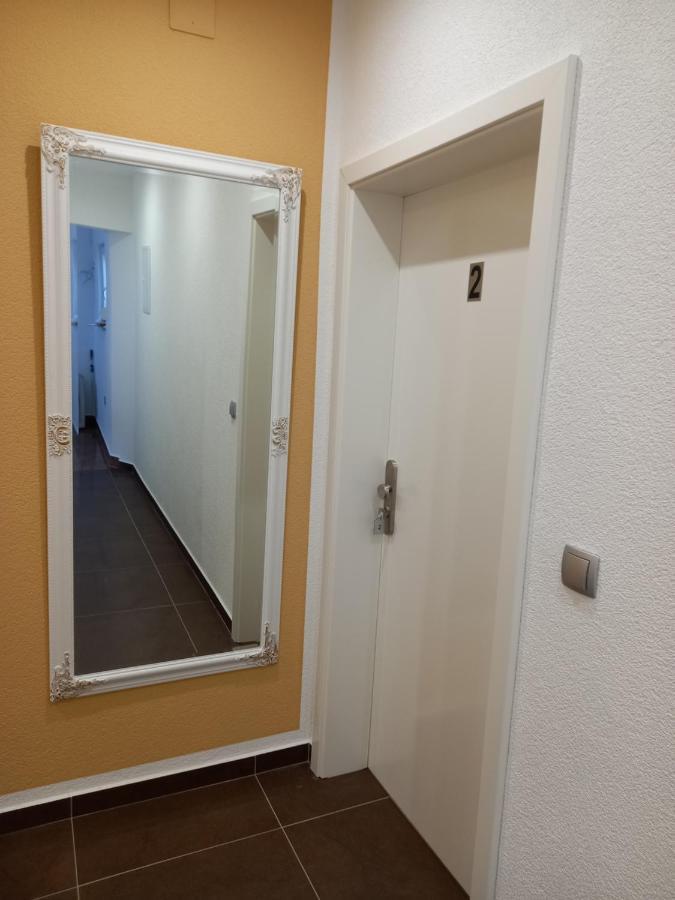 Apartmani Tropical Vodice Eksteriør bilde