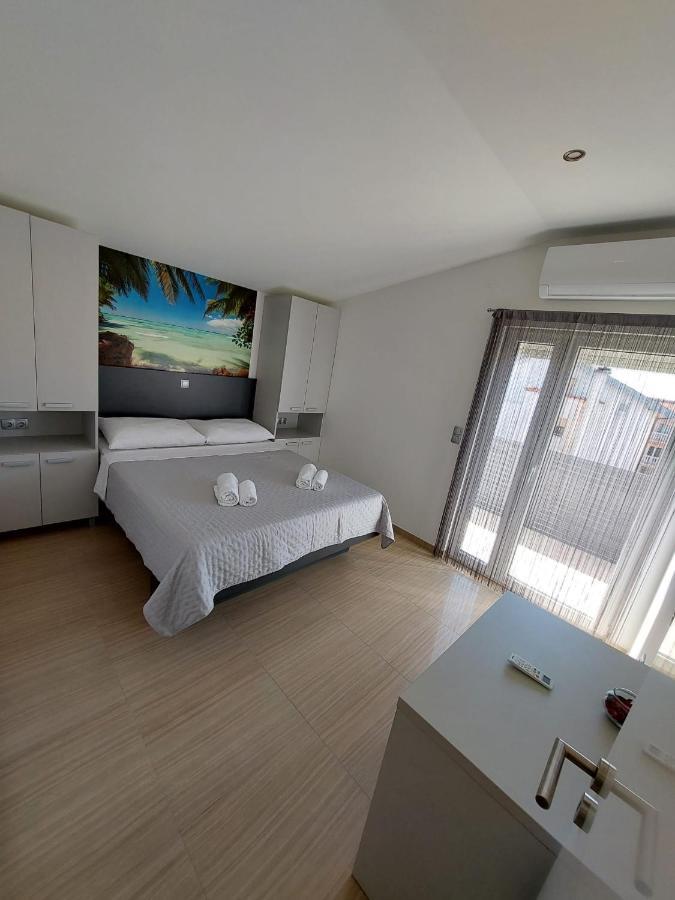 Apartmani Tropical Vodice Eksteriør bilde