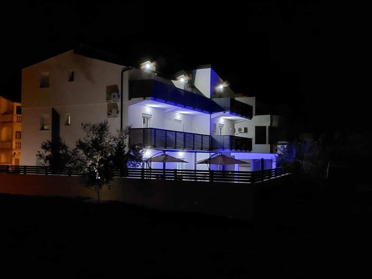 Apartmani Tropical Vodice Eksteriør bilde